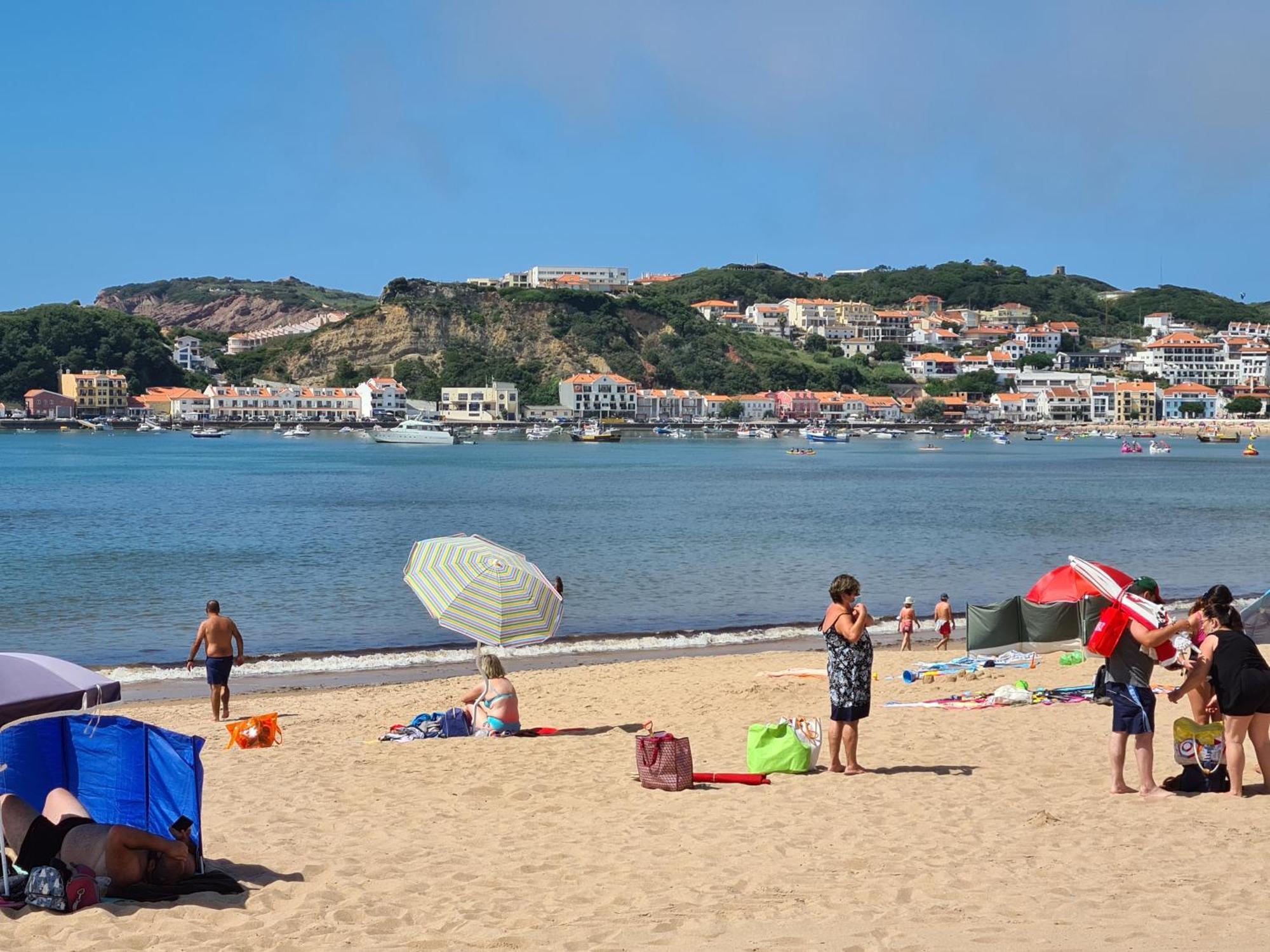 Cazenn Salir Do Porto - Holiday House Salir de Porto Extérieur photo
